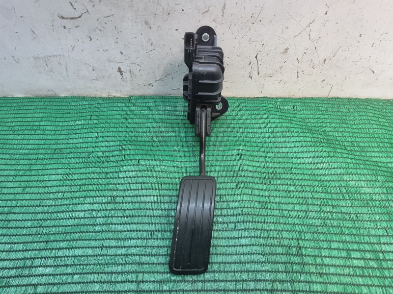 Recambio de pedal acelerador para subaru tribeca (b9) 3.0 (wxe) referencia OEM IAM 36010XA000 36010XA000 36010XA000