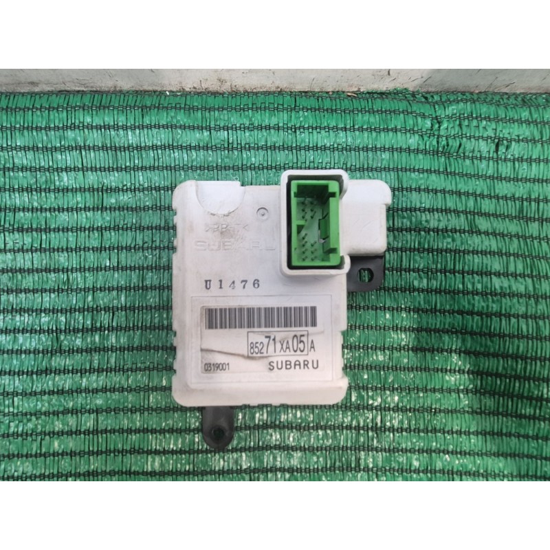 Recambio de pantalla multifuncion para subaru tribeca (b9) 3.0 (wxe) referencia OEM IAM 85271XA05A 85271XA05A 85271XA05A