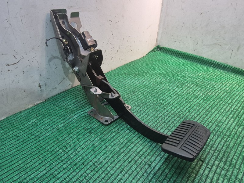 Recambio de pedal freno para subaru tribeca (b9) 3.0 (wxe) referencia OEM IAM   