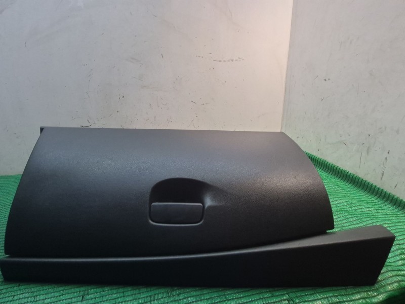 Recambio de guantera para renault fluence (l3_) z.e. referencia OEM IAM   