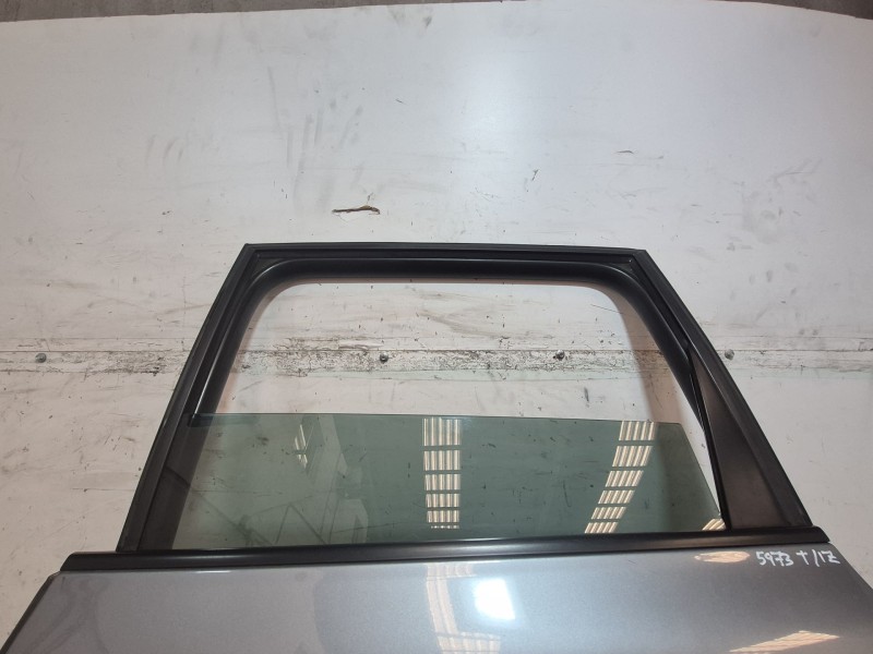 Recambio de puerta trasera izquierda para porsche cayenne (9pa) turbo 4.5 referencia OEM IAM   