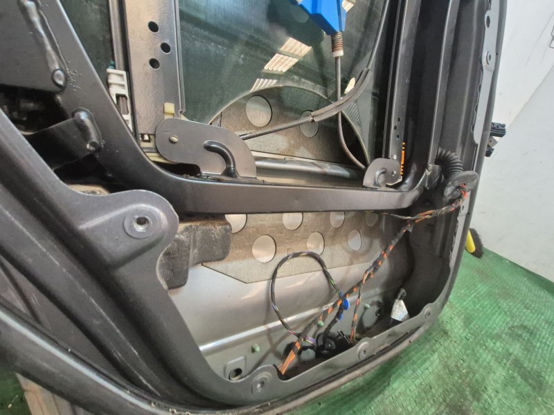 Recambio de puerta trasera izquierda para porsche cayenne (9pa) turbo 4.5 referencia OEM IAM   