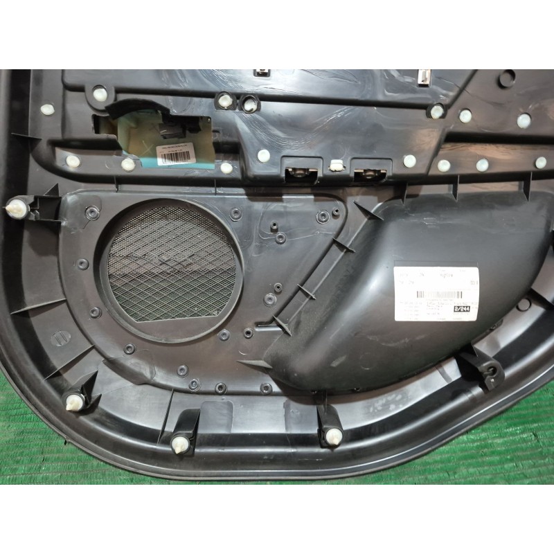 Recambio de guarnecido puerta trasera izquierda para jaguar xf i (x250) 3.0 referencia OEM IAM   