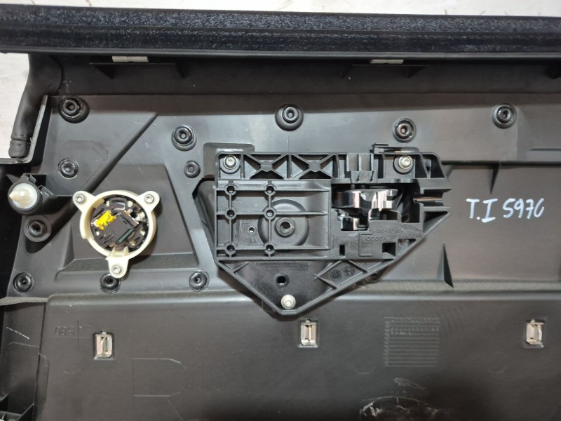 Recambio de guarnecido puerta trasera izquierda para jaguar xf i (x250) 3.0 referencia OEM IAM   