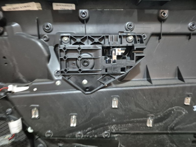 Recambio de guarnecido puerta delantera izquierda para jaguar xf i (x250) 3.0 referencia OEM IAM   