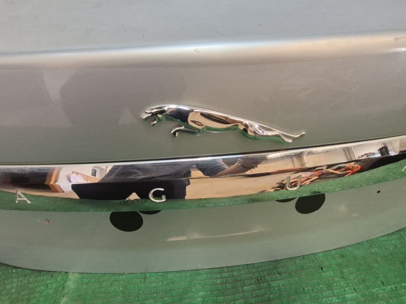 Recambio de tapa maletero para jaguar xf i (x250) 3.0 referencia OEM IAM   