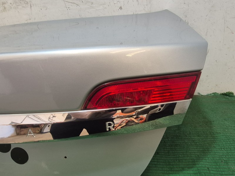 Recambio de tapa maletero para jaguar xf i (x250) 3.0 referencia OEM IAM   