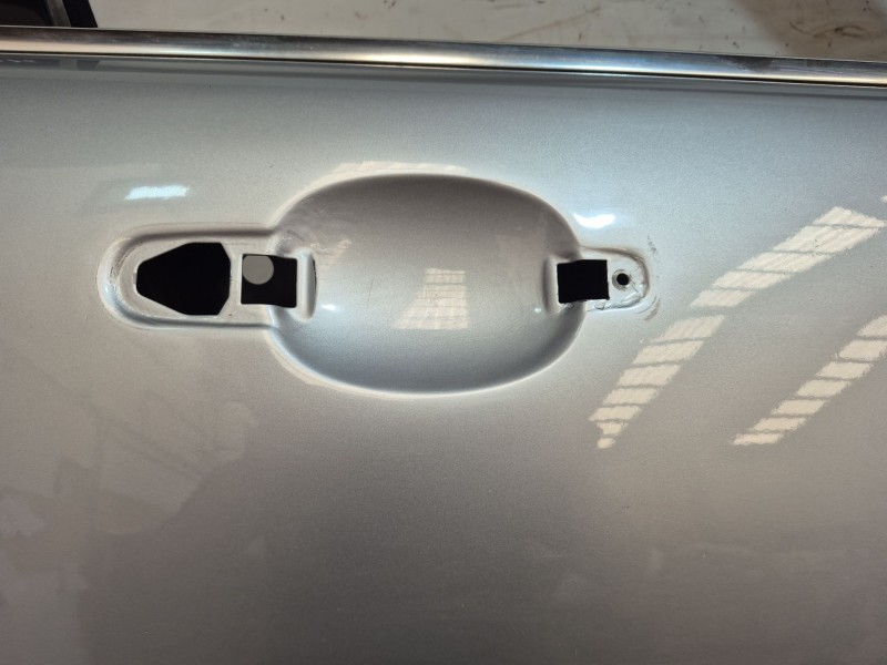 Recambio de puerta delantera derecha para jaguar xf i (x250) 3.0 referencia OEM IAM   