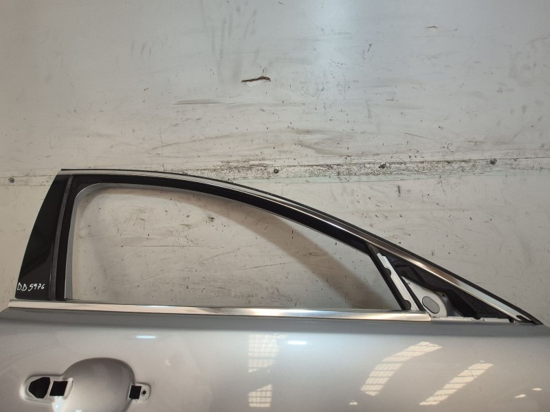 Recambio de puerta delantera derecha para jaguar xf i (x250) 3.0 referencia OEM IAM   