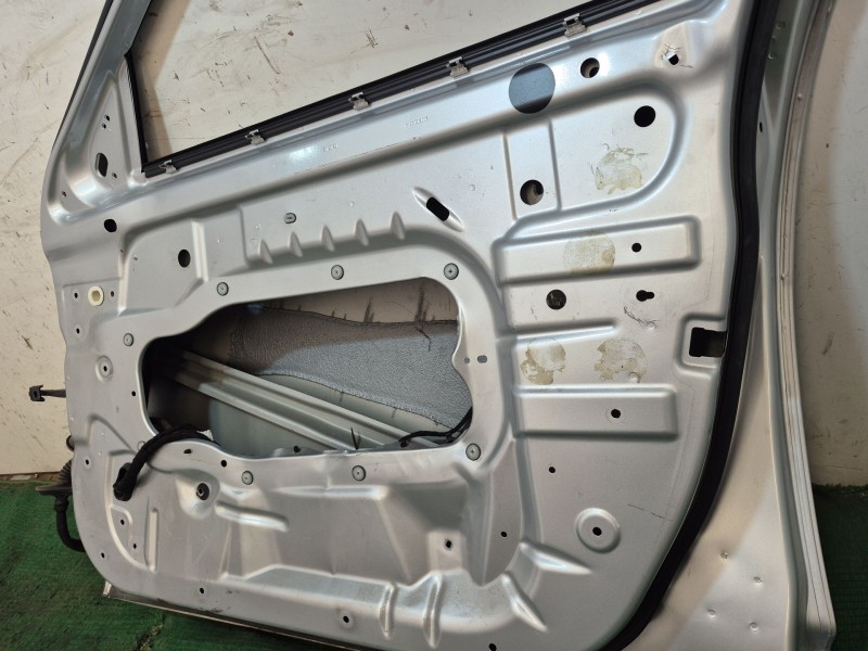 Recambio de puerta delantera derecha para jaguar xf i (x250) 3.0 referencia OEM IAM   