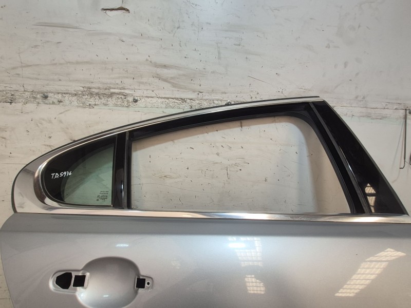 Recambio de puerta trasera derecha para jaguar xf i (x250) 3.0 referencia OEM IAM   