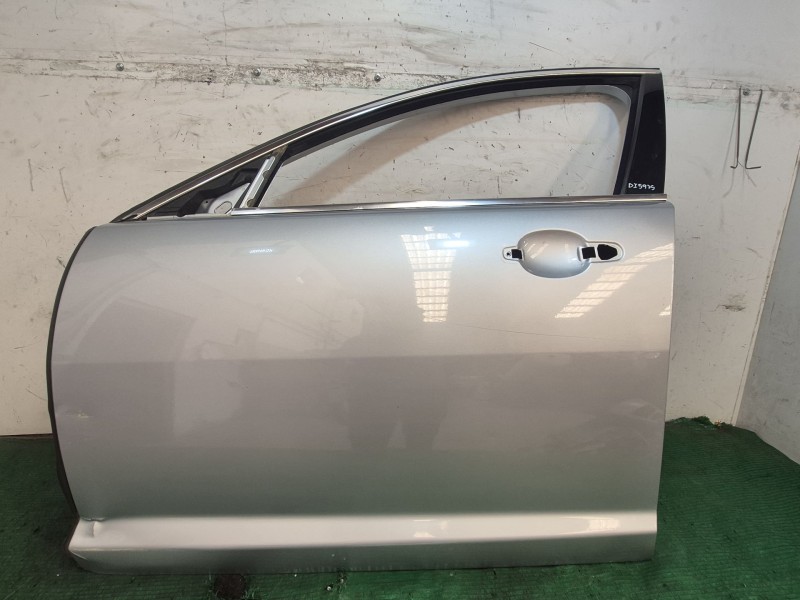 Recambio de puerta delantera izquierda para jaguar xf i (x250) 3.0 referencia OEM IAM   