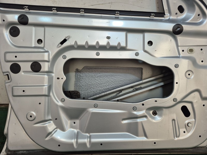 Recambio de puerta delantera izquierda para jaguar xf i (x250) 3.0 referencia OEM IAM   