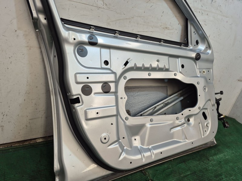 Recambio de puerta delantera izquierda para jaguar xf i (x250) 3.0 referencia OEM IAM   