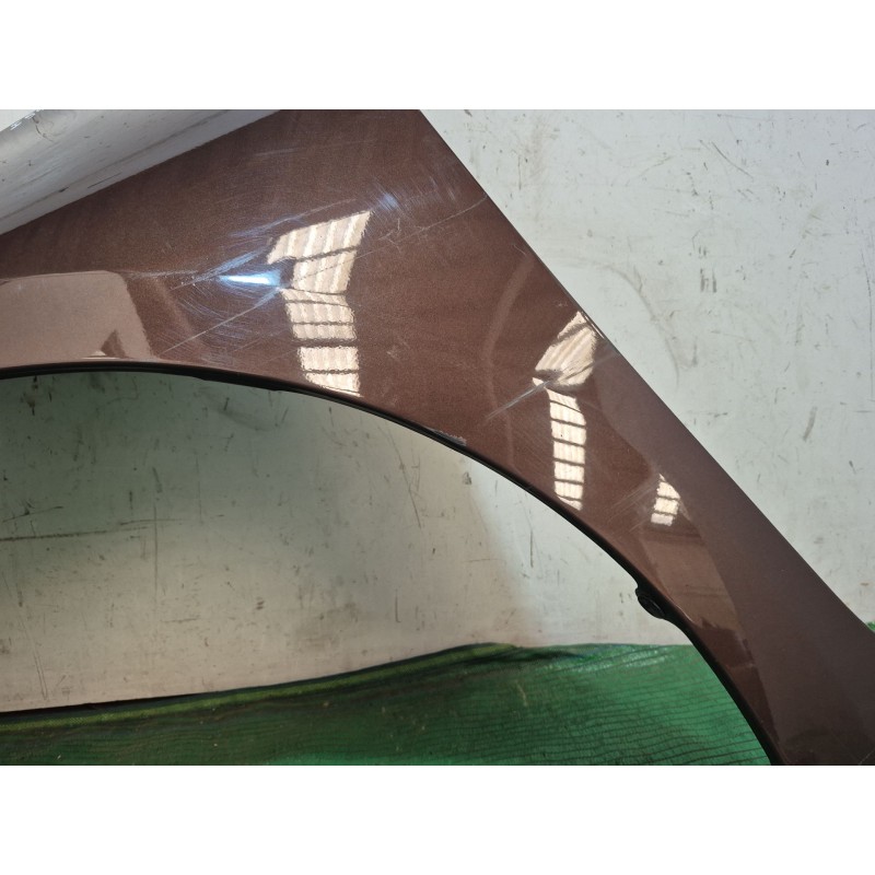 Recambio de aleta delantera izquierda para kia cee´d sportswagon (jd) 1.6 crdi 128 referencia OEM IAM   