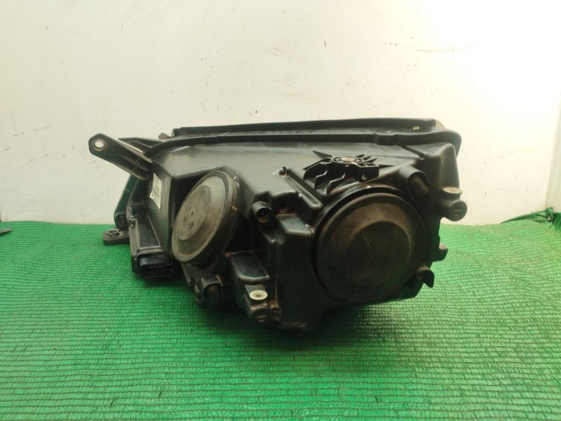 Recambio de faro derecho para volkswagen tiguan (5n1) 2.0 tdi referencia OEM IAM   