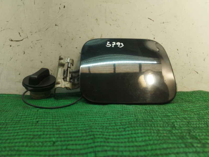 Recambio de tapa exterior combustible para nissan qashqai i (j10, nj10) 1.5 dci referencia OEM IAM   