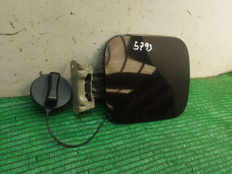 Recambio de tapa exterior combustible para nissan qashqai i (j10, nj10) 1.5 dci referencia OEM IAM   