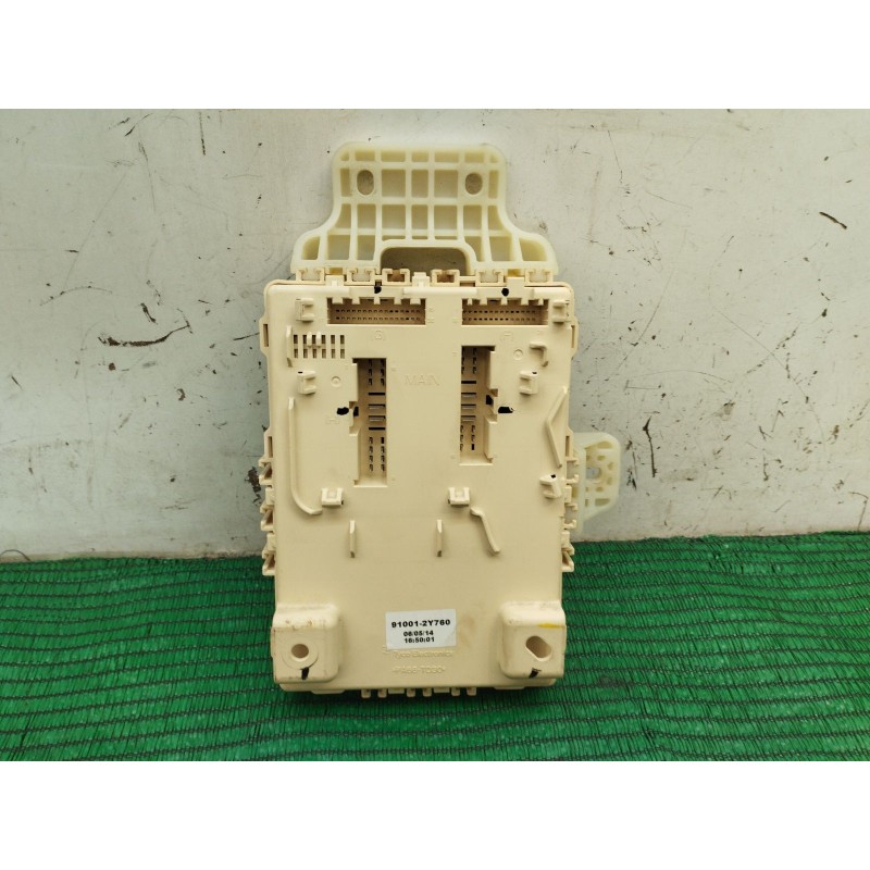 Recambio de caja reles / fusibles para hyundai ix35 (lm, el, elh) 1.6 referencia OEM IAM   