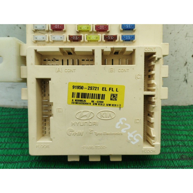 Recambio de caja reles / fusibles para hyundai ix35 (lm, el, elh) 1.6 referencia OEM IAM   