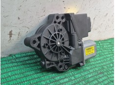 Recambio de motor elevalunas delantero derecho para kia cee´d sportswagon (jd) 1.6 crdi 128 referencia OEM IAM    2