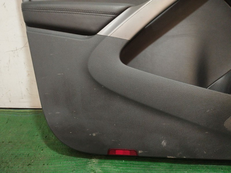 Recambio de guarnecido puerta delantera izquierda para volkswagen tiguan (5n_) 2.0 tdi referencia OEM IAM   