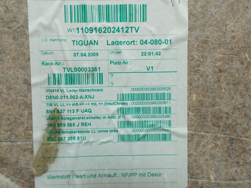 Recambio de guarnecido puerta delantera izquierda para volkswagen tiguan (5n_) 2.0 tdi referencia OEM IAM   