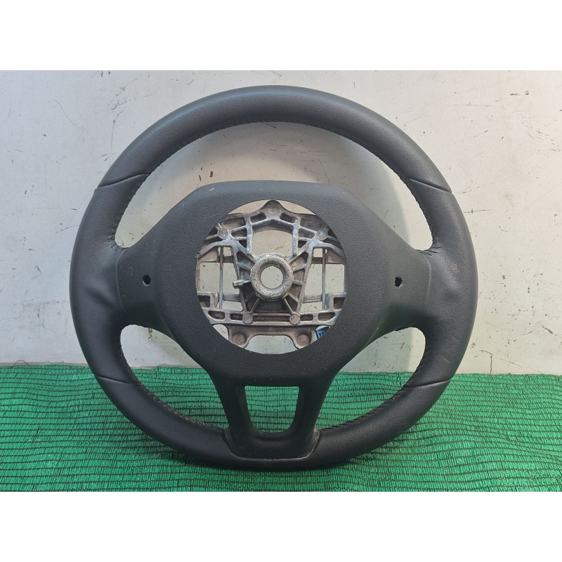 Recambio de volante para peugeot 208 i (ca_, cc_) 1.2 vti 82 referencia OEM IAM   