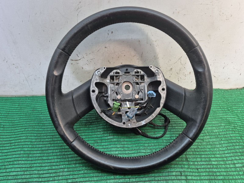 Recambio de volante para citroën c4 berlina referencia OEM IAM   