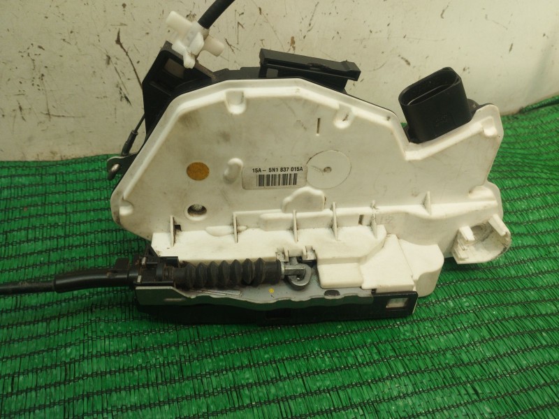 Recambio de cerradura puerta delantera izquierda para volkswagen tiguan (5n_) 2.0 tdi referencia OEM IAM   