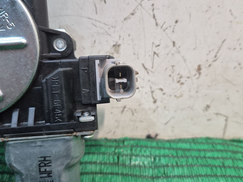 Recambio de elevalunas delantero derecho para subaru tribeca (b9) 3.0 (wxe) referencia OEM IAM PETGF45 PETGF45 PETGF45