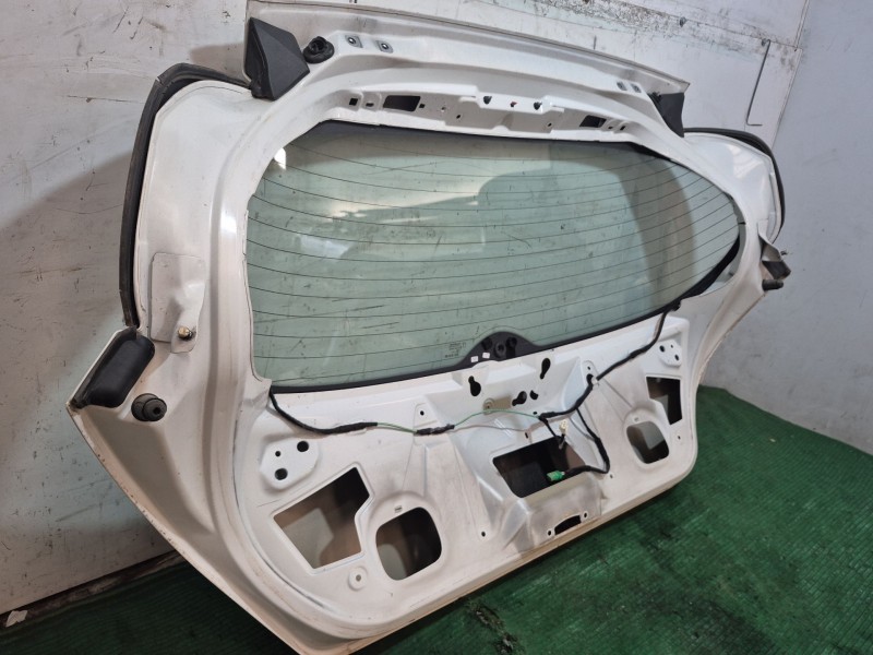 Recambio de porton trasero para peugeot 308 ii (lb_, lp_, lw_, lh_, l3_) 1.6 hdi referencia OEM IAM   