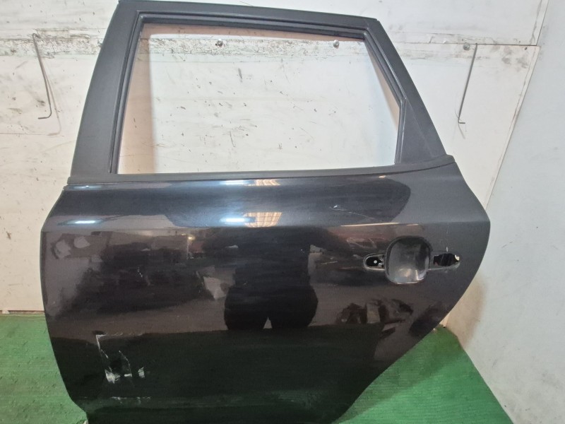 Recambio de puerta trasera izquierda para kia cee´d sw (ed) 1.6 crdi 90 referencia OEM IAM   