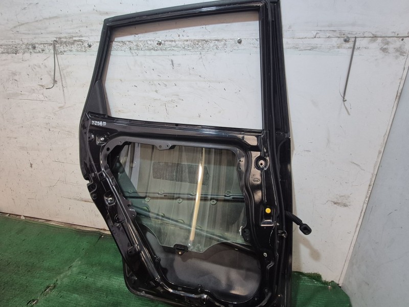 Recambio de puerta trasera izquierda para kia cee´d sw (ed) 1.6 crdi 90 referencia OEM IAM   