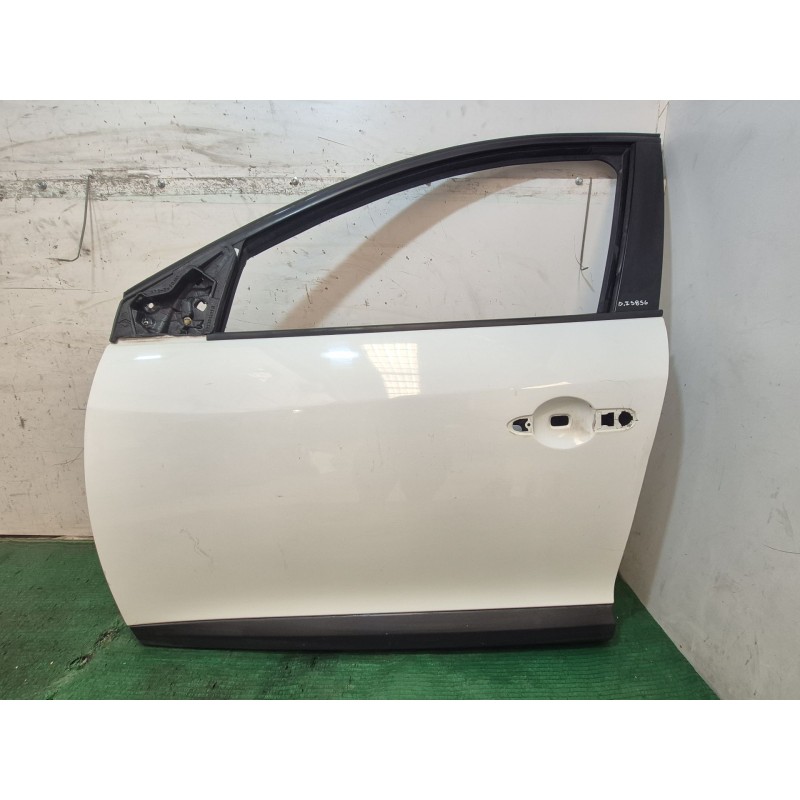 Recambio de puerta delantera izquierda para renault megane iii hatchback (bz0/1_, b3_) 1.5 dci referencia OEM IAM   