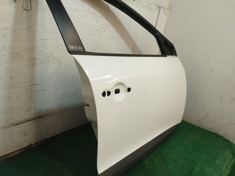 Recambio de puerta delantera derecha para renault megane iii hatchback (bz0/1_, b3_) 1.5 dci referencia OEM IAM   