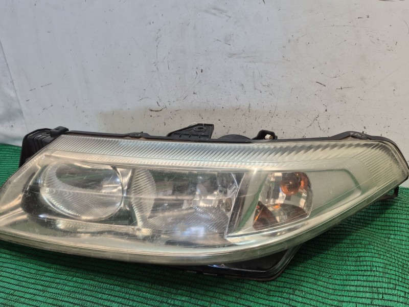 Recambio de faro izquierdo para renault laguna ii (bg0/1_) 1.9 dci (bg08, bg0g) referencia OEM IAM    Recambio de faro izquierdo para renault laguna ii (bg0/1_) 1.9 dci (bg08, bg0g) referencia OEM IAM