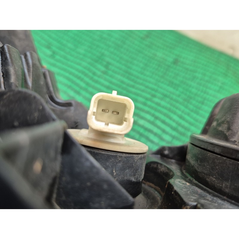 Recambio de faro izquierdo para renault laguna ii (bg0/1_) 1.9 dci (bg08, bg0g) referencia OEM IAM    Recambio de faro izquierdo para renault laguna ii (bg0/1_) 1.9 dci (bg08, bg0g) referencia OEM IAM