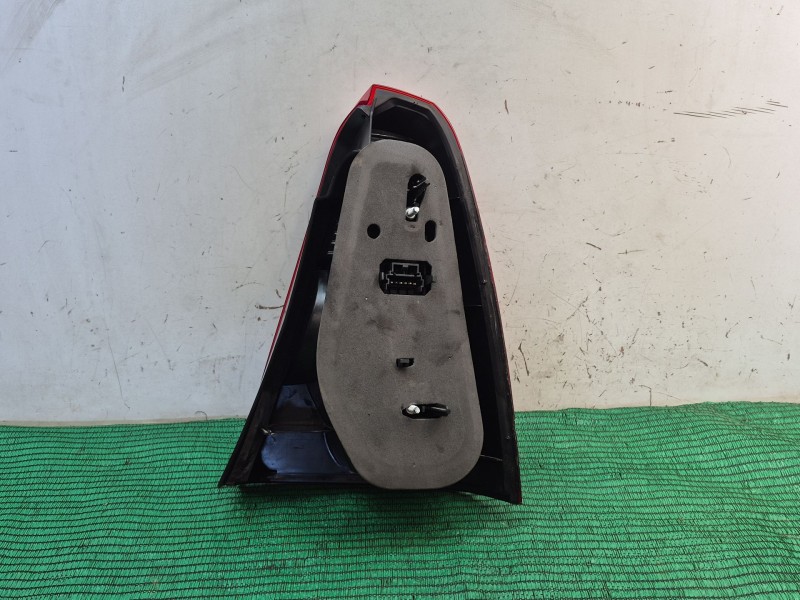 Recambio de piloto trasero izquierdo para dacia logan (ls_) 1.5 dci (ls0k) referencia OEM IAM   