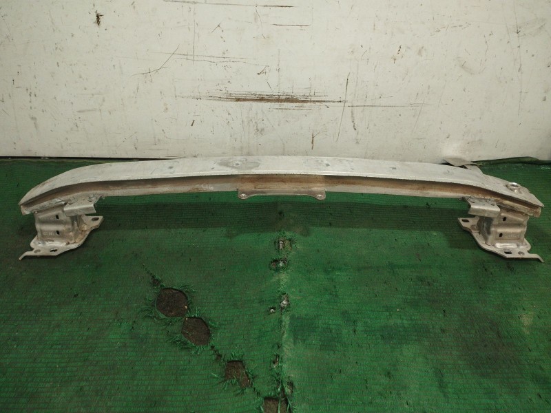 Recambio de refuerzo paragolpes trasero para peugeot 208 i (ca_, cc_) 1.2 vti 82 referencia OEM IAM   