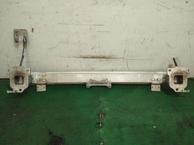 Recambio de refuerzo paragolpes trasero para peugeot 208 i (ca_, cc_) 1.2 vti 82 referencia OEM IAM   