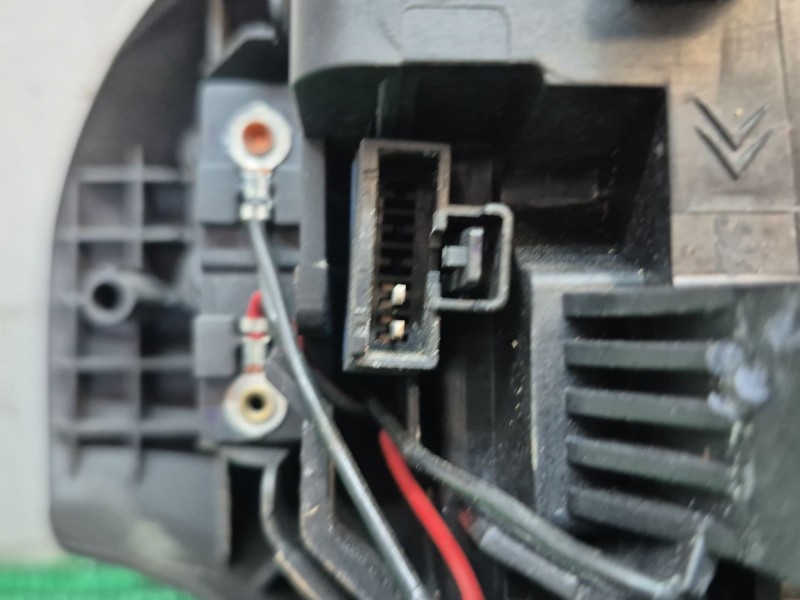 Recambio de airbag volante para peugeot 308 ii (lb_, lp_, lw_, lh_, l3_) 1.6 hdi referencia OEM IAM   