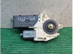 Recambio de elevalunas delantero derecho para renault laguna iii (bt0/1) 2.0 dci gt (bt11, bt1e, bt1n) referencia OEM IAM   