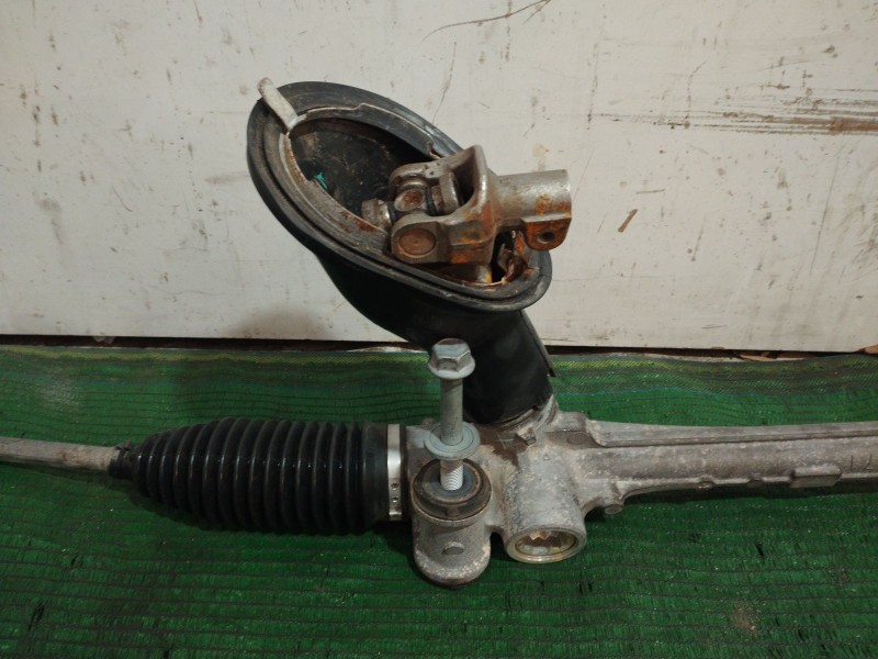 Recambio de cremallera direccion para toyota yaris (_p13_) 1.5 hybrid (nhp130_) referencia OEM IAM   