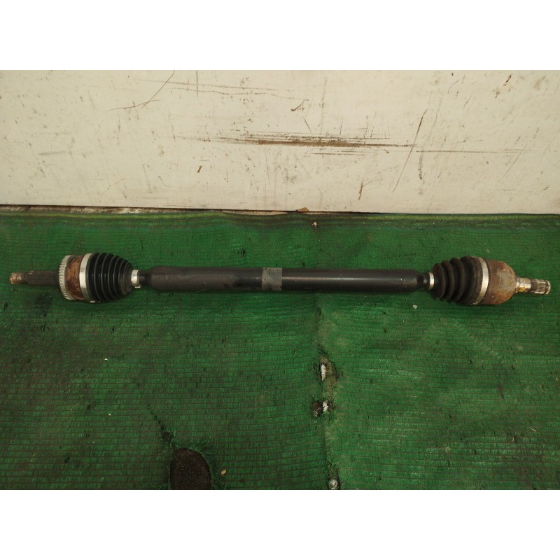 Recambio de transmision delantera derecha para kia cee´d sportswagon (jd) 1.6 crdi 128 referencia OEM IAM   