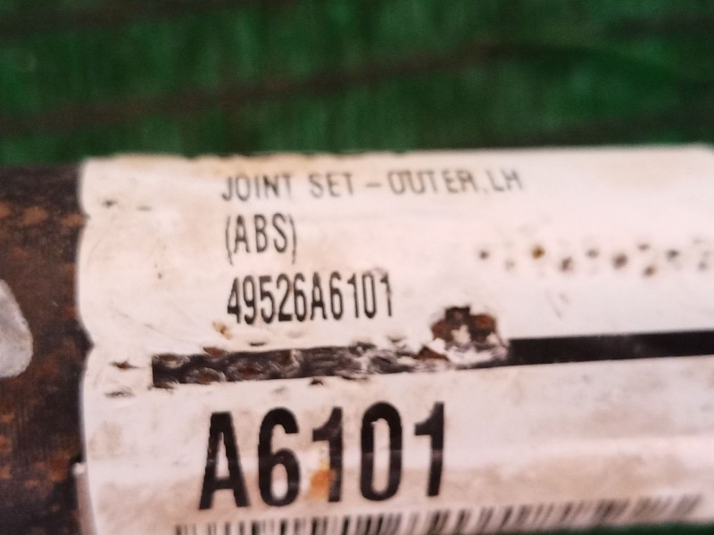 Recambio de transmision delantera izquierda para kia cee´d sportswagon (jd) 1.6 crdi 128 referencia OEM IAM   