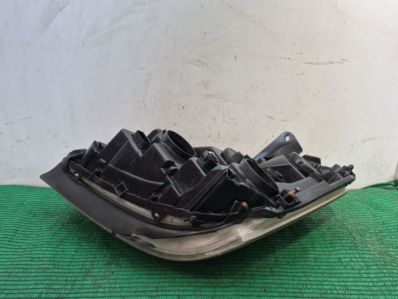 Recambio de faro derecho para iveco daily iv furgoneta 65c15 referencia OEM IAM   