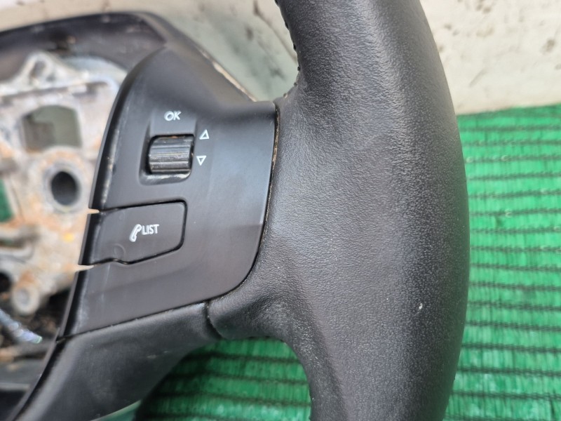 Recambio de volante para peugeot 208 i (ca_, cc_) 1.2 vti 82 referencia OEM IAM   