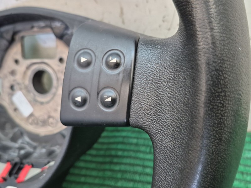 Recambio de volante para seat leon (1p1) 1.9 tdi referencia OEM IAM   