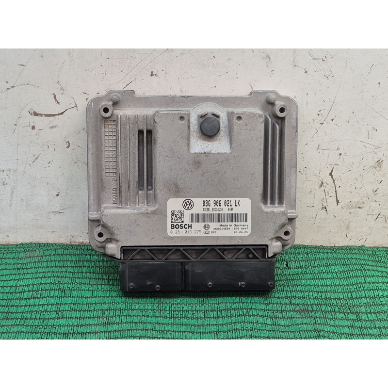 Recambio de centralita motor uce para seat leon (1p1) 1.9 tdi referencia OEM IAM   